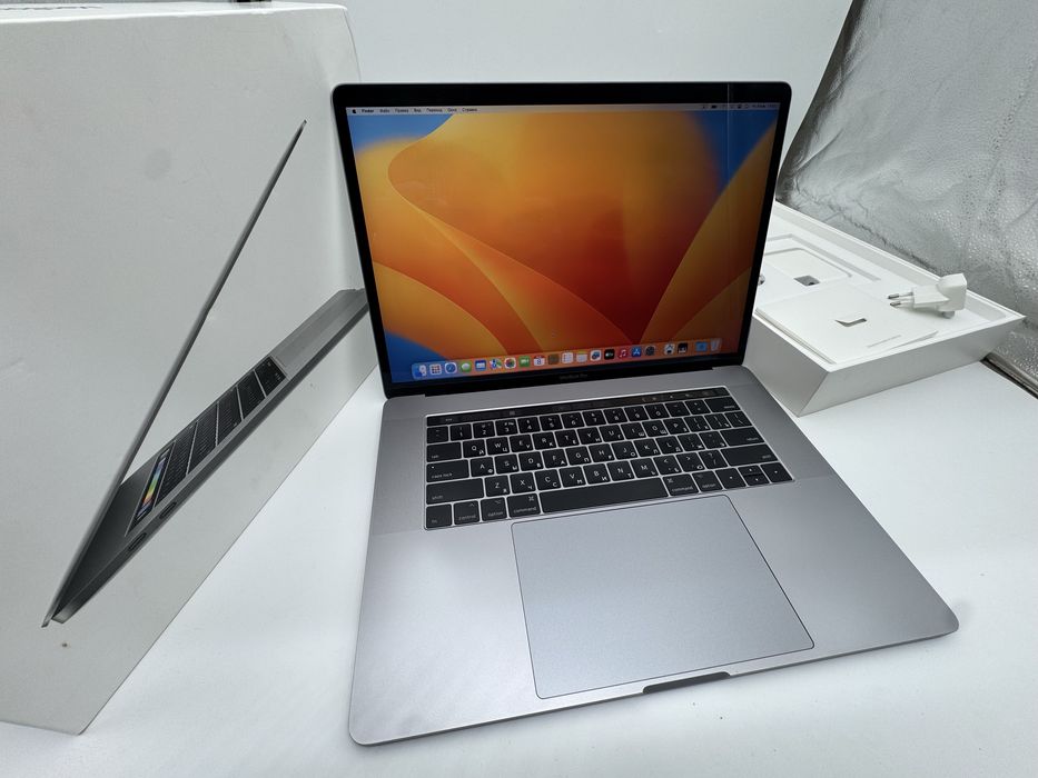 Продам MacBook Pro 15” (2017)