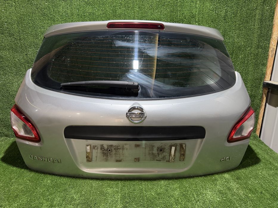 Nissan Qashqai J10 ляда двері кришка багажника розбірка