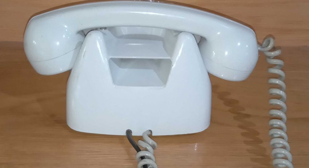 153 3 Telefon analogowy TESLA (1969)