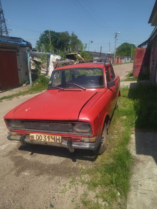 Автомобіль Москвич 2140