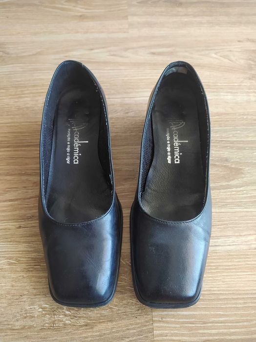 Sapatos académicos