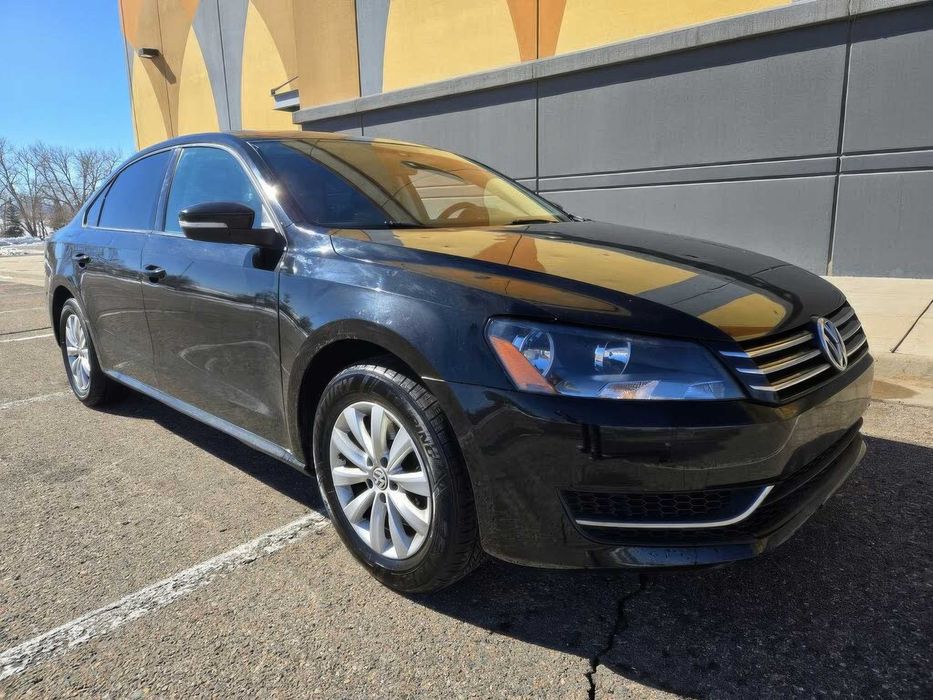 Volkswagen Passat Wolfsburg Edition      2014