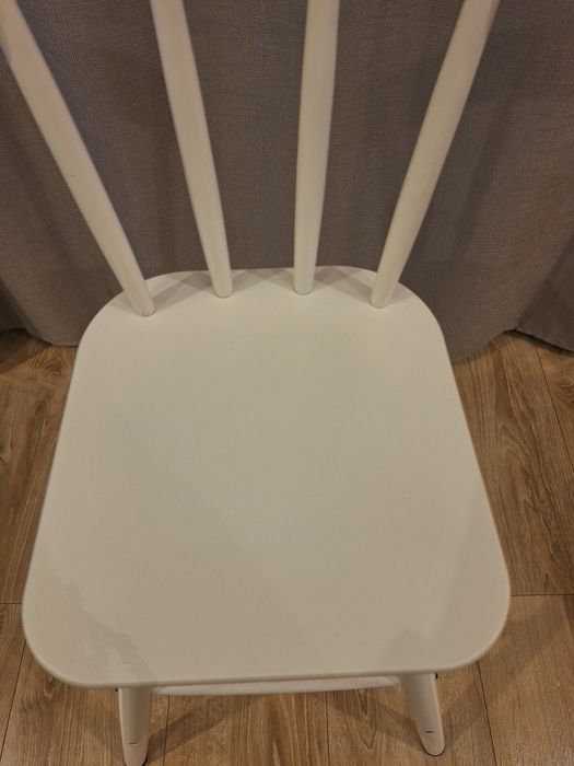 Krzesło dziecięce  Ikea Agam