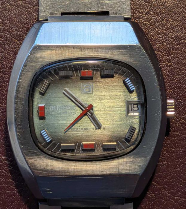Atlantic Square Date 17 Jewels – szwajcarski kosmos lat 70.