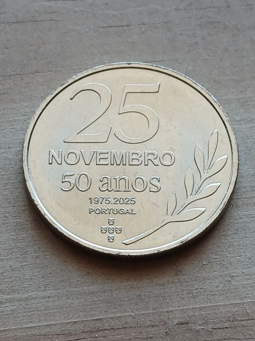 2,5 euros "50 Anos do 25 de novembro"