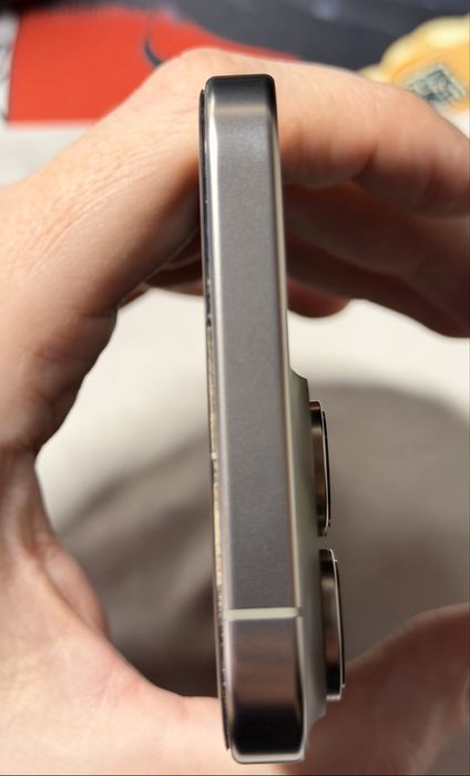 iPhone 16 Pro Max 256 фіз сім 99 % батарея ідеальни стан