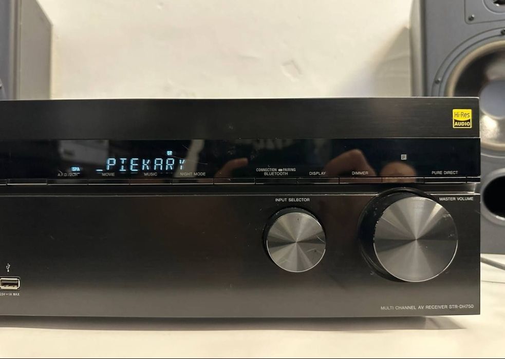 7.1 Amplituner Sony STR-DH750 , Bluetooth, HDMI, ARC,4K, 3D, 7*120