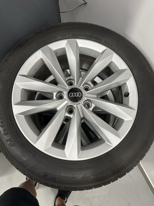 Audi A3 koła kompletne 2022 rok