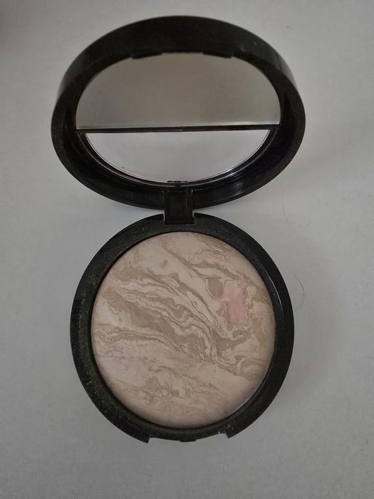 Laura Geller Baked Balance N Brighten Porcelain