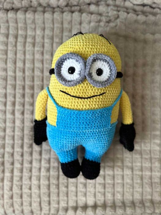 Іграшка ручної роботи амігурумі Міньйон