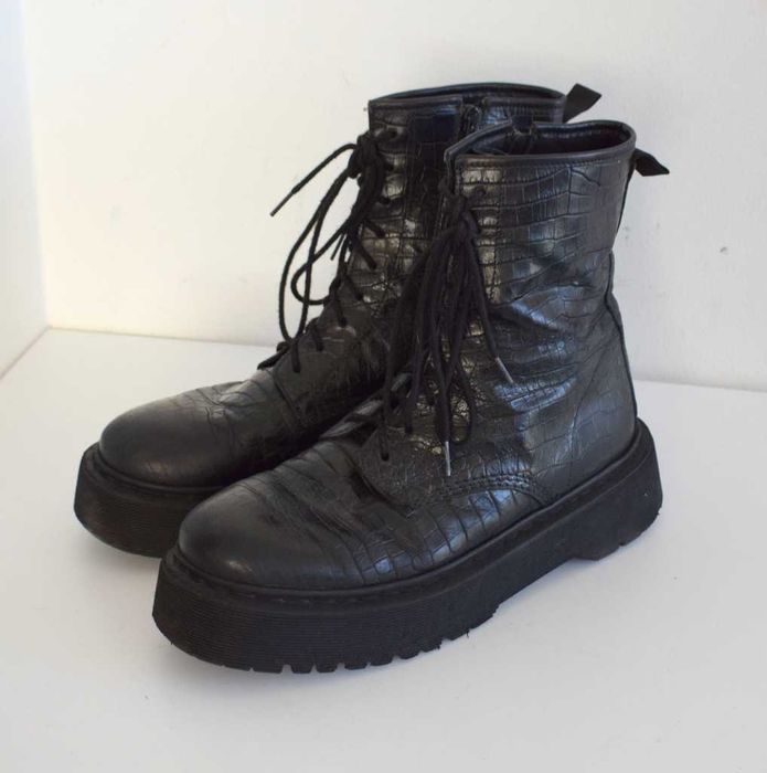 Czarne 41 botki na sznurowane buty na platformie