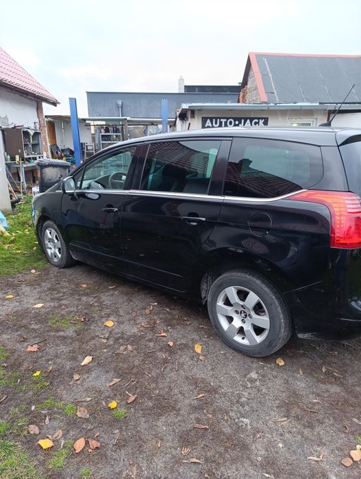 Peugeot 5008 1.6 e-hdi