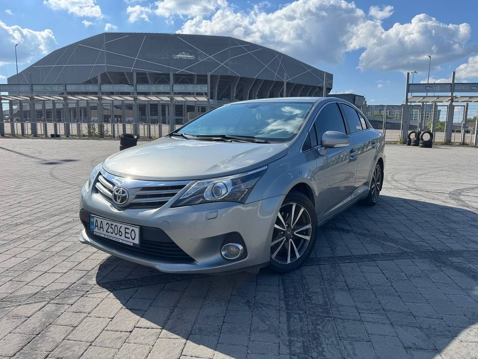 Toyota avensis t27