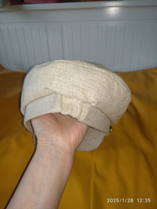 Фуражка на лето и весну