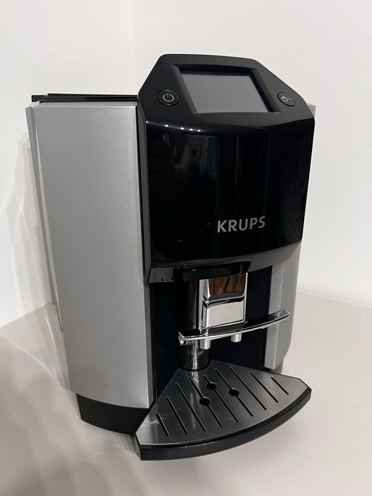 Ekspres do kawy KRUPS EA9000 jak nowy odbudowany od podstaw