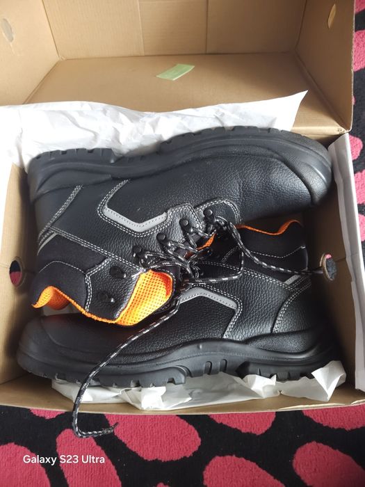 Buty robocze BEARFIELD ( rozmiar 46 )