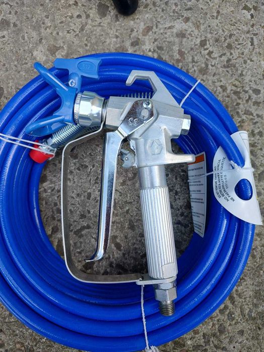 Фарбувальний апарат Graco Ultimate Nova 395 PC на 110в