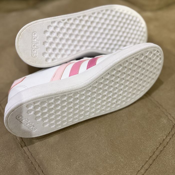 Adidas кеди, кросівки 38 розмір
