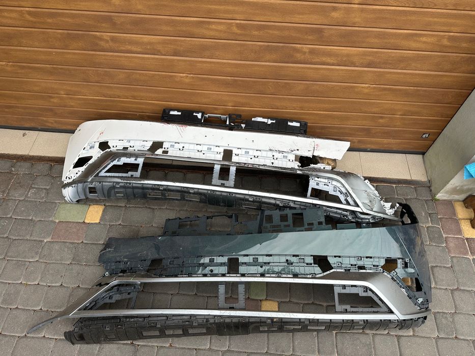 Запчастини до переднього бампера Hyundai IONIQ 5