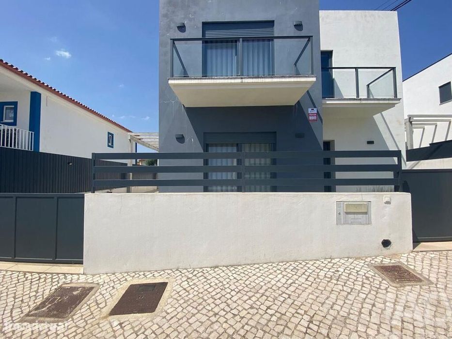 Casa / Villa T3 em A dos Francos de 163,1 m2