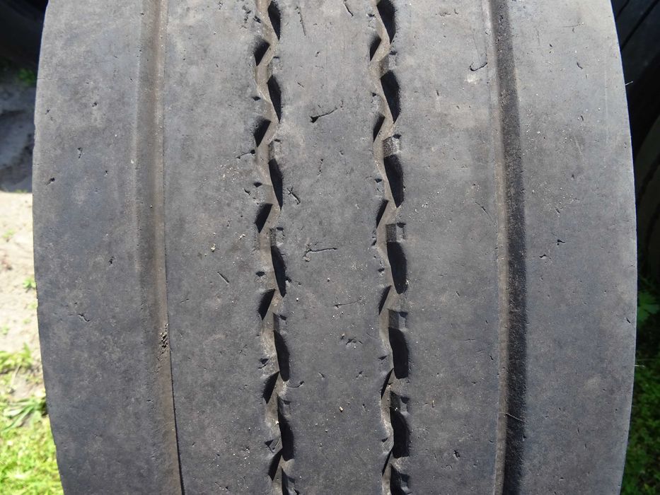 Opona 385/65R22.5 Semperit Runner T2 (600 netto)