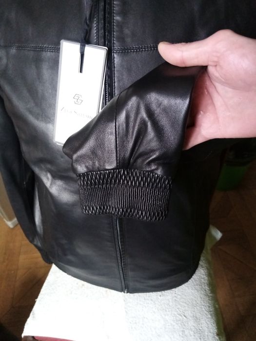 Куртка мужская кожаная, чёрного цвета.. Размеры M. L. XL.