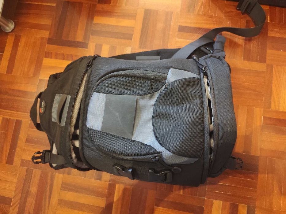 Mochila fotográfica (otimo estado)