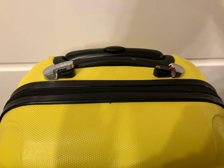 Walizka jak na zdjeciu