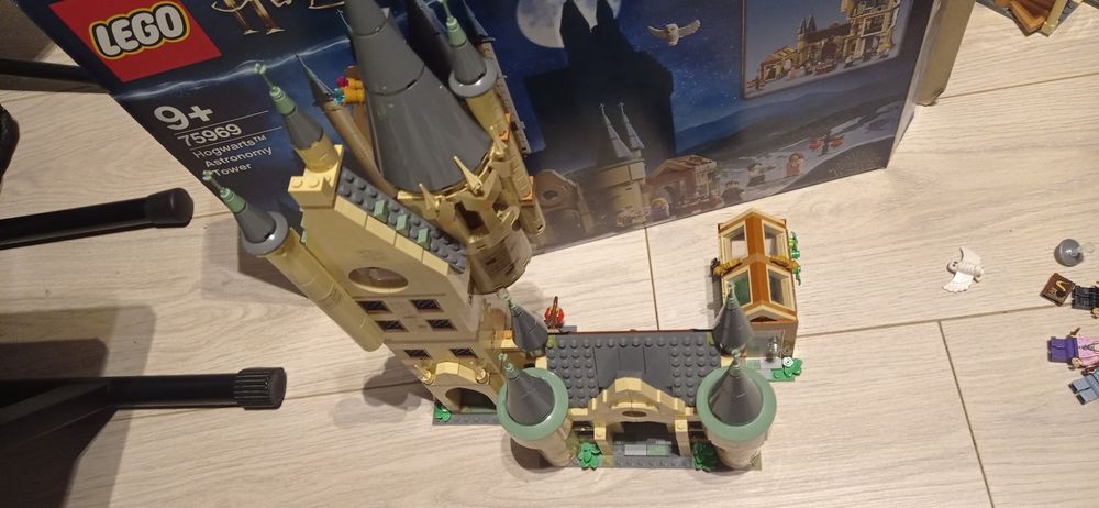 LEGO wieża astronomiczna w hogwarcie