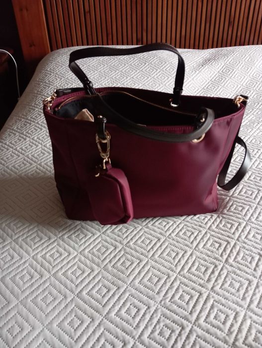 Carteira grande bordeaux