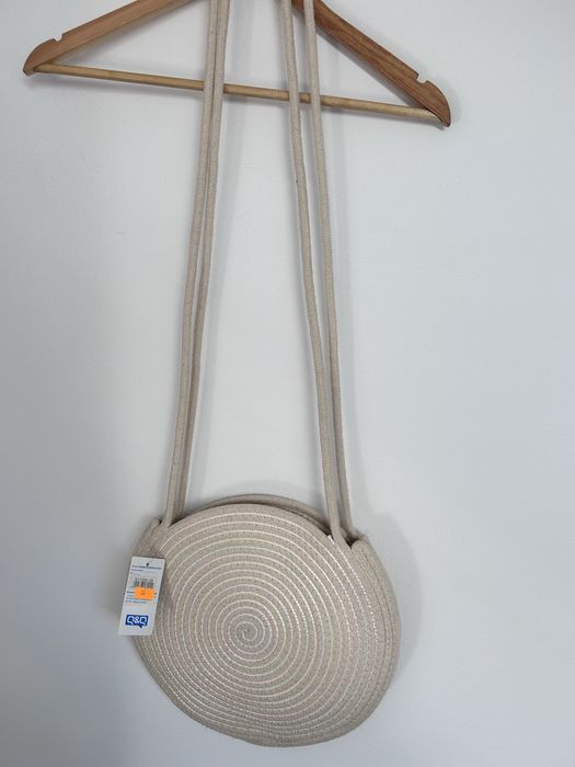 Nowa okrągła torba