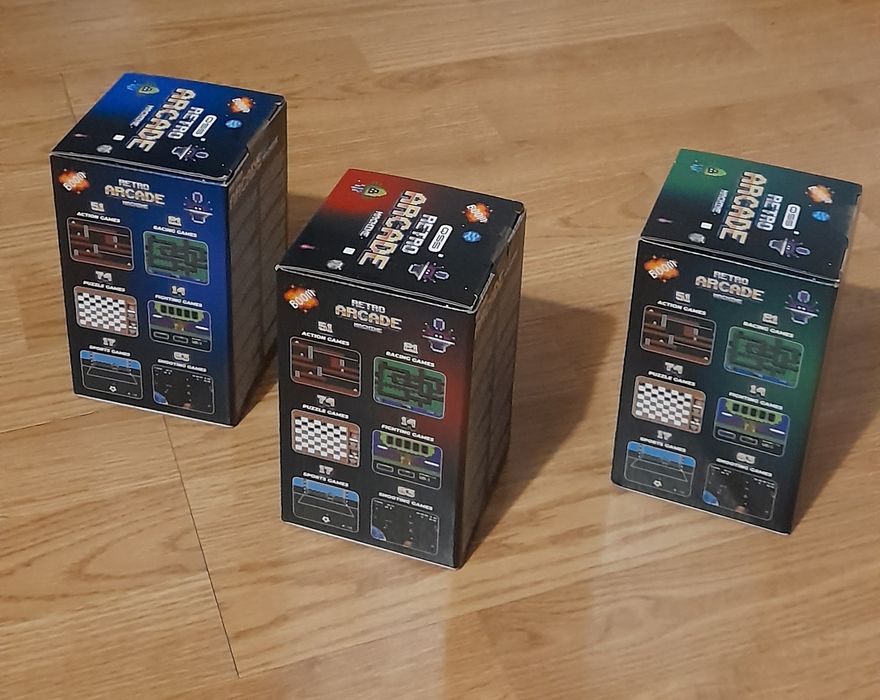 Consola Retro Gamer/Mini Arcade Retro - 240 Jogos (ARTIGO NOVO/SELADO)