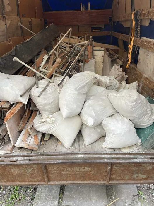 Вывоз строительного мусора,старой мебели,хлама,газель 3т, холодильник