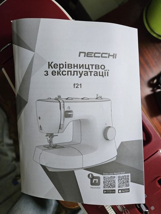 Новенька швейна машина Necchi F21