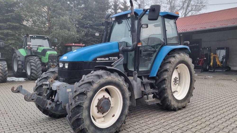 New Holland TS 115