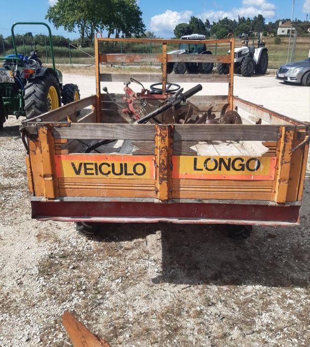 Motoenxada 10 CV marca Mondial motor Lombardi