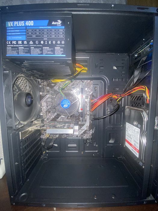 Ігровий ПК i3-10100F + 144Hz монітор MSI G242 + клавіатура + мишка