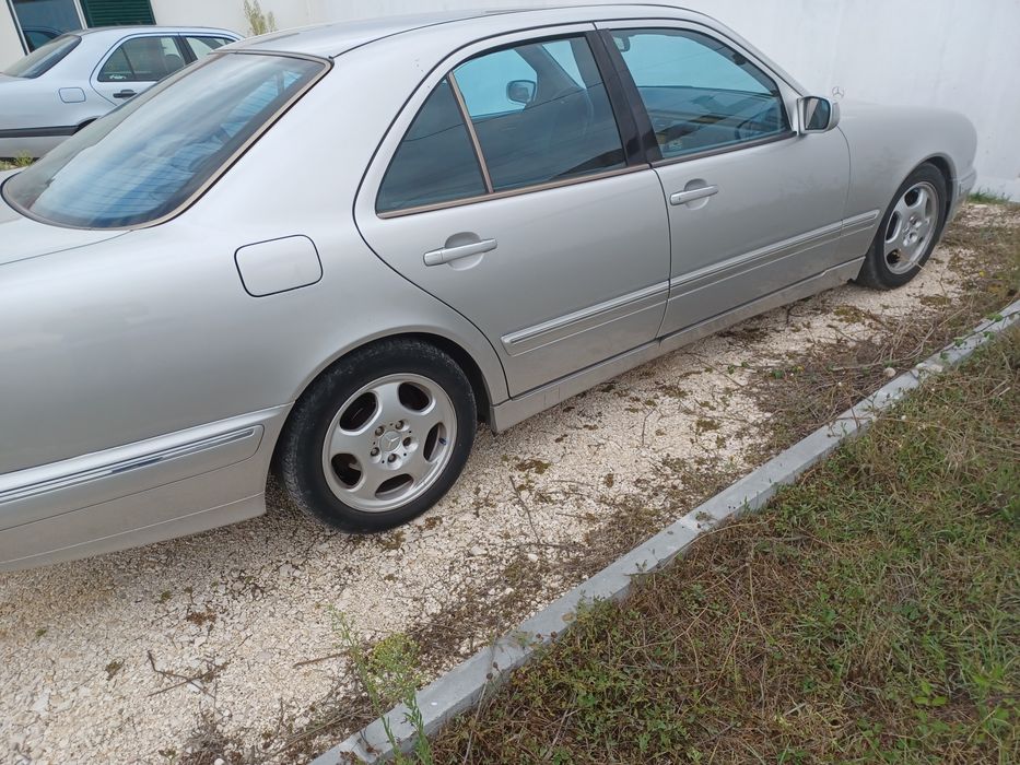 Mercedes e 220 cdi avangarde