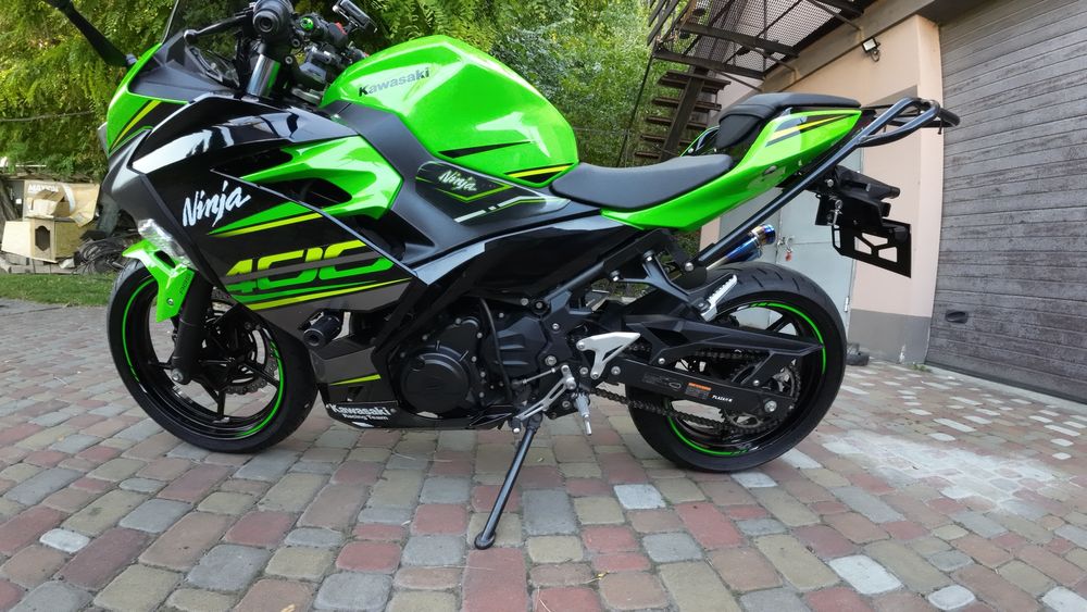 Kawasaki ninja 400 2018p