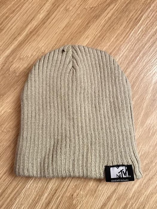 Шапка без відвороту mtv networks