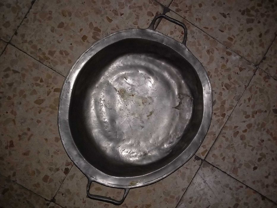 Tacho em estanho