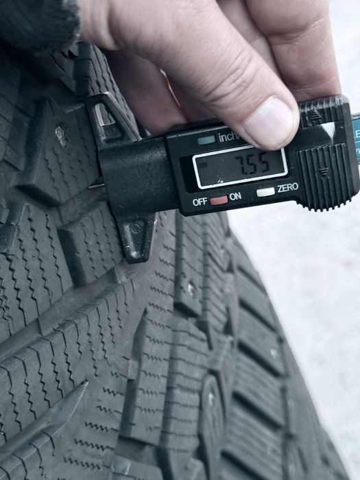 295 40 21 Pirelli Ice Zero 90% 2025 Шини Зима