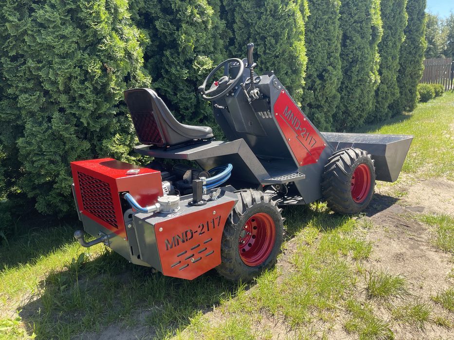 Погрузчик 4х4, мінінавантажувач MND-2117