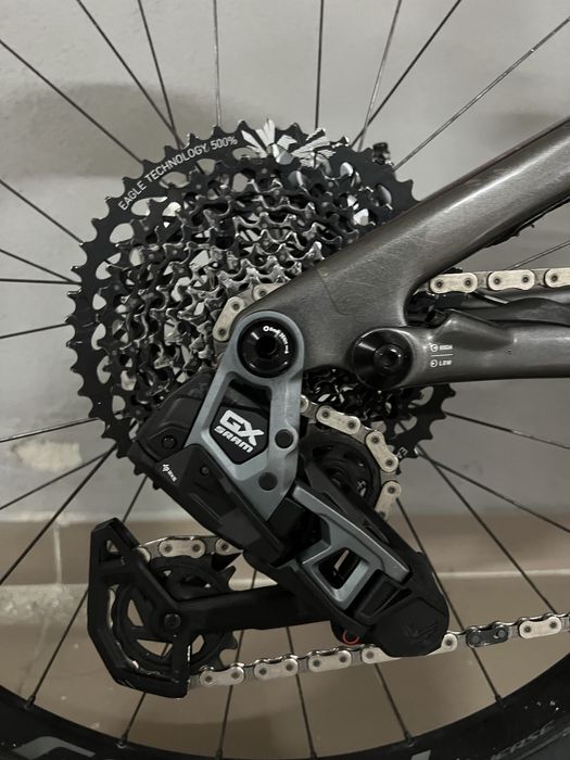 Specialized Turbo Levo (3) 2022 Carbon