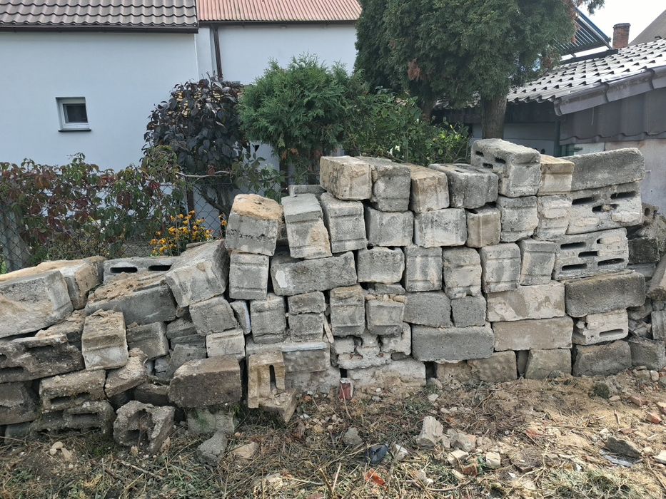 Oddam pustaki za darmo oraz gruz
