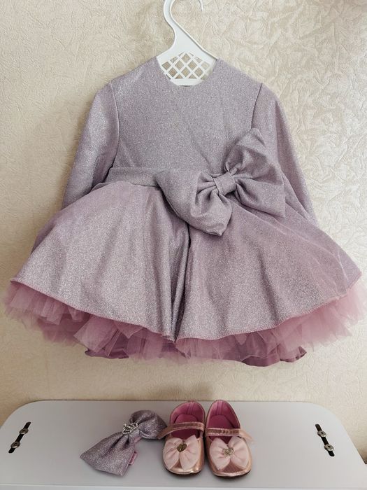 Детское Нарядное платье Kassandra_Couture с пинетками и повязкой (комплект)