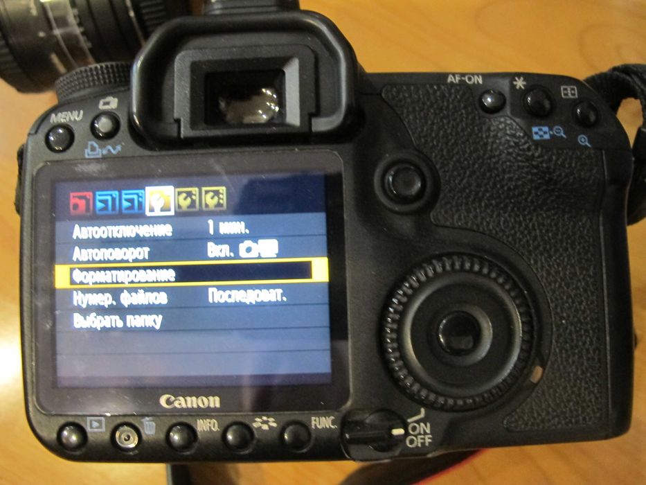 Canon EOS 50D made in Japan, об'єктиви: 3 800 грн. - Цифровые