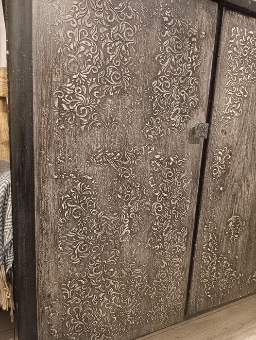 Буфет, сервант реставрованний