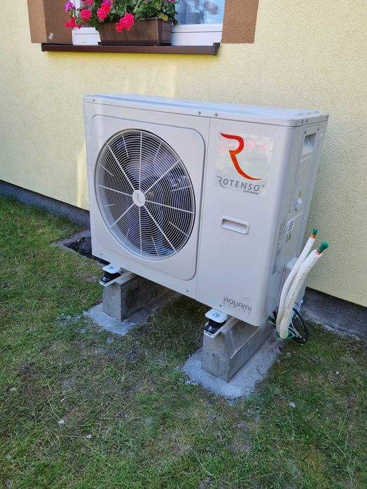 Pompa ciepła Montaż  Rotenso AQUAMI Split 10 kW z akcesoriami
