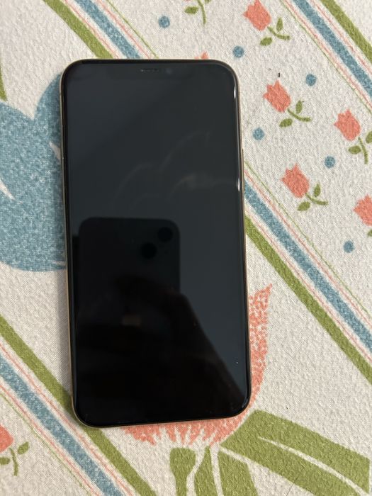 Iphone 11 pro dourado